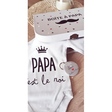 Boîte à papa moustache