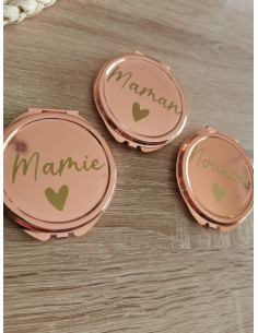 Miroir de poche coeur