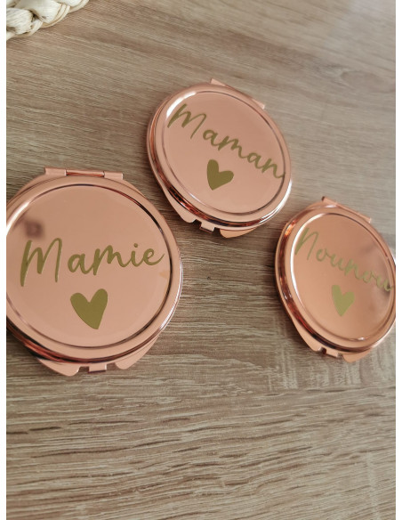 Miroir de poche coeur