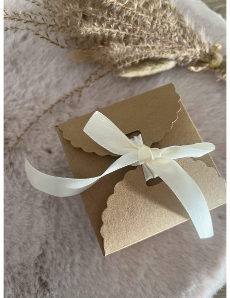 Boule de Noël Personnalisée « … d’amour » – Prénom ou Surnom