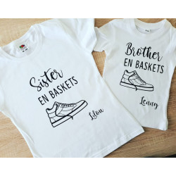 Tee-shirt enfant en baskets