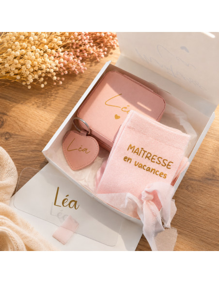 Coffret cadeau personnalisé Maîtresse – Boîte à bijoux, porte-clés et chaussettes