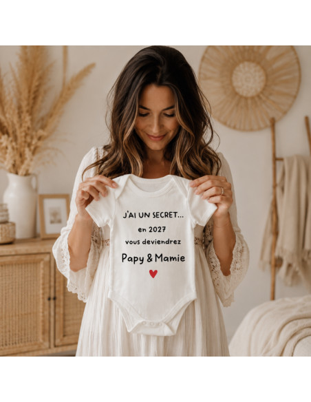 Body bébé personnalisé – J'ai un secret… Vous deviendrez Papy & Mamie